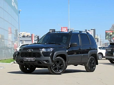 Lada Niva Travel