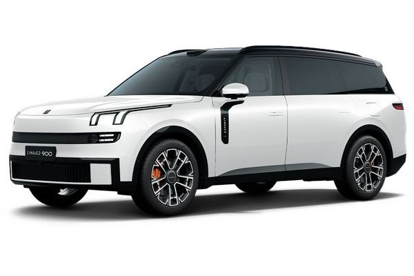 Lynk & Co 900